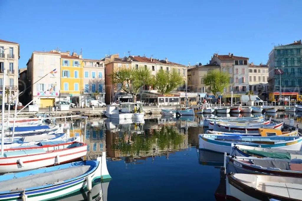Blue Summer Vibes Appartement For 4P, Ac, Terrace, Parking, Beach At 50M, Spa Access -6 La Ciotat